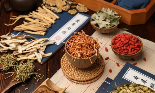 火燎草的图片-火蓼草功效网 - 网站提供勝火草小常识、火燎草的图片